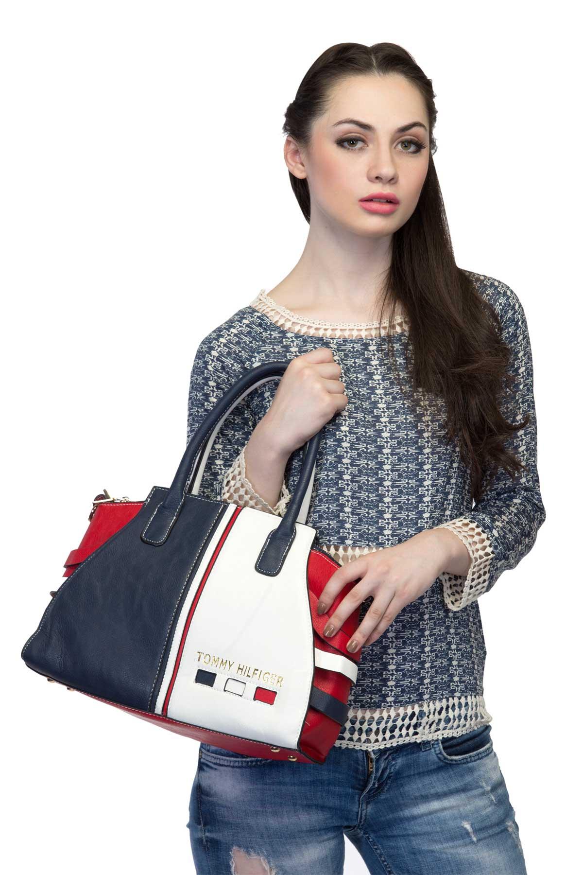 Tommy Hilfiger Th Essential Sc Tote - Shoppers - Boozt.com