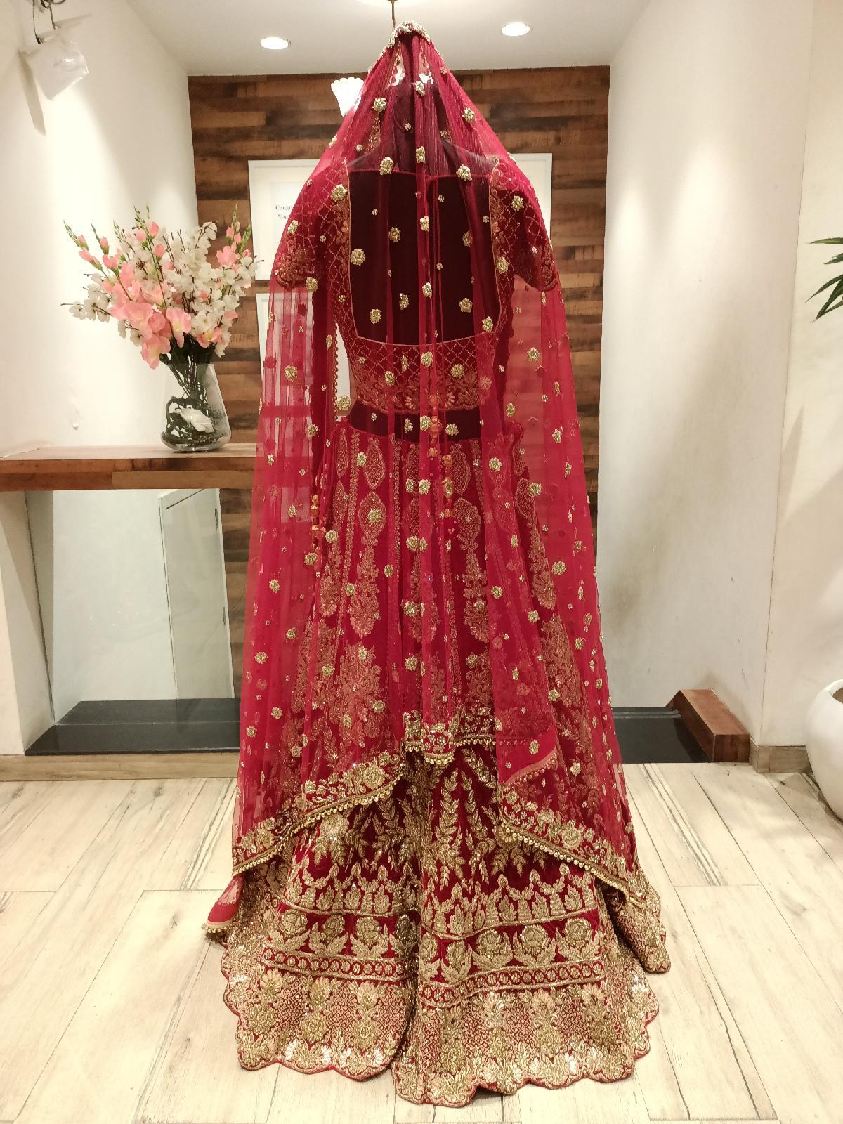 Red, Golden Bridal Fashionable Designer Lehenga at Rs 19000 in Delhi