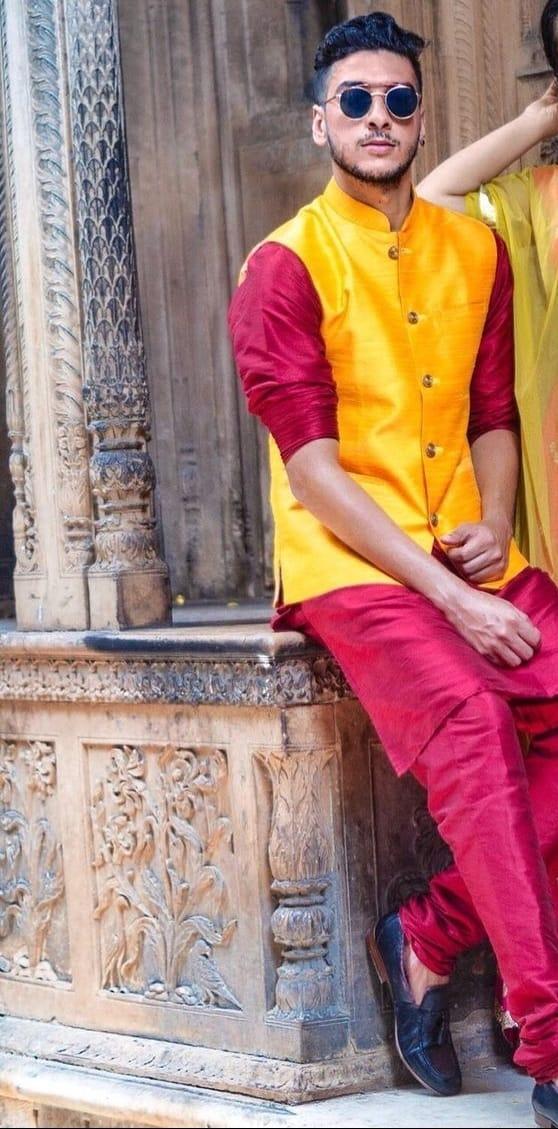 Mango Mango Yellow Plain Bandi Wit by Ekaksh for rent online FLYROBE