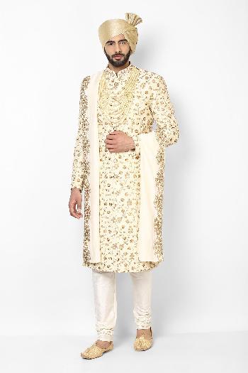 Manyavar sherwani on rent sale