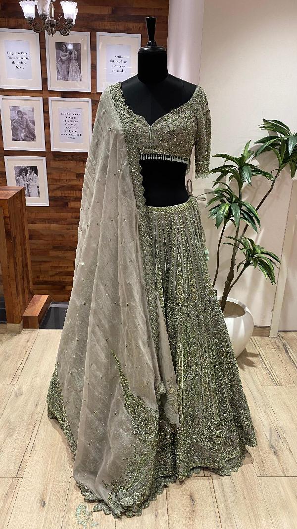 Where To Buy Bridal Lehengas in India | Under Low Budget In 2023