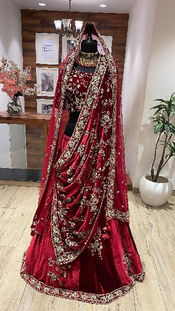 10 Best Places Where You Find Bridal Lehenga On Rent In Delhi! | Lehenga,  Party wear lehenga, Dress like celebrity
