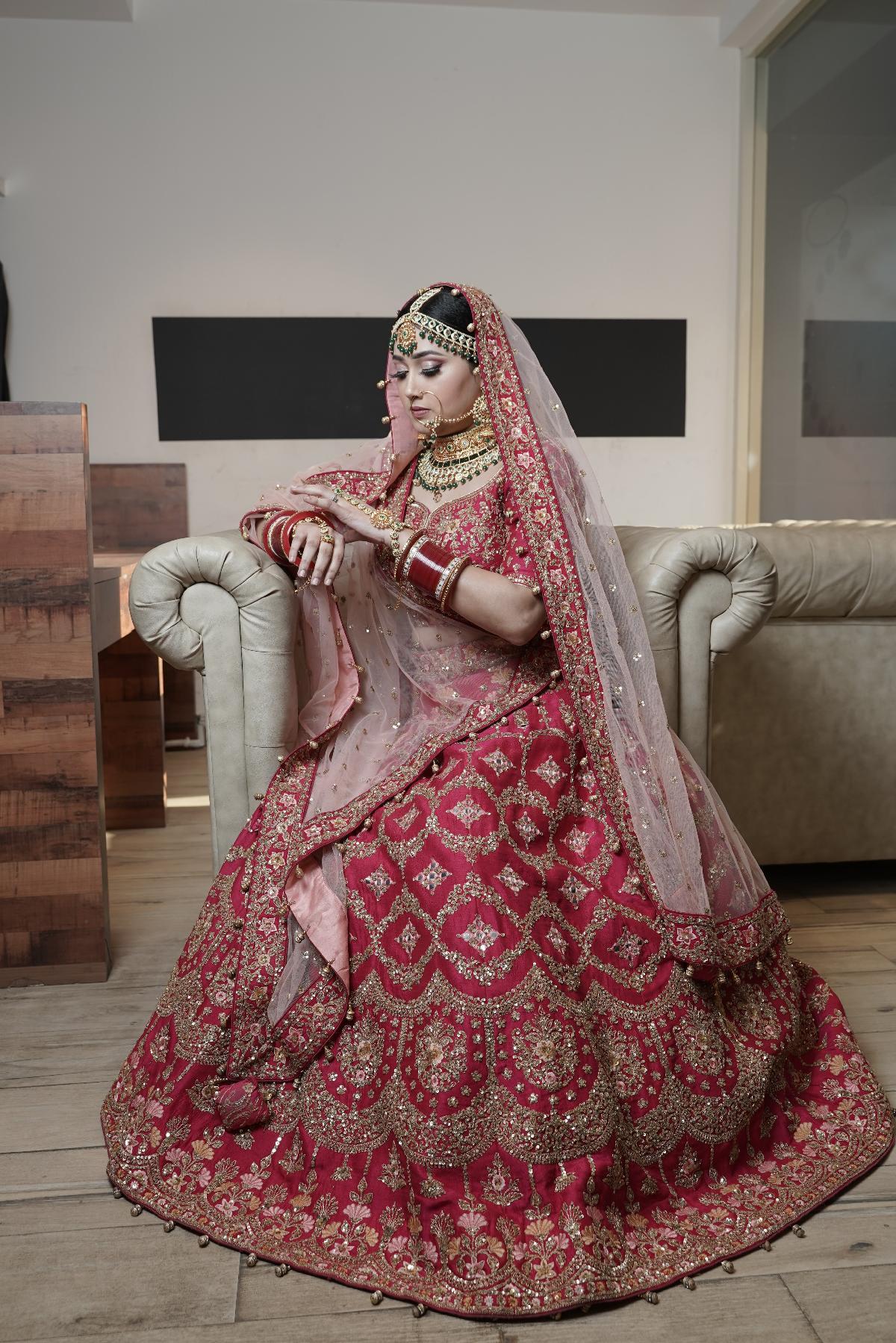 Our bride from Agra, Kajal, looked ethereal in her Rani Pink lehenga and  complementing Bottle Green Jewellery. Get your dream bridal… | Instagram
