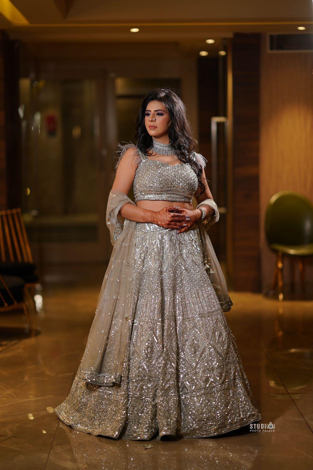 Silver Silver Beauty by HER CLOSET for rent online | FLYROBE