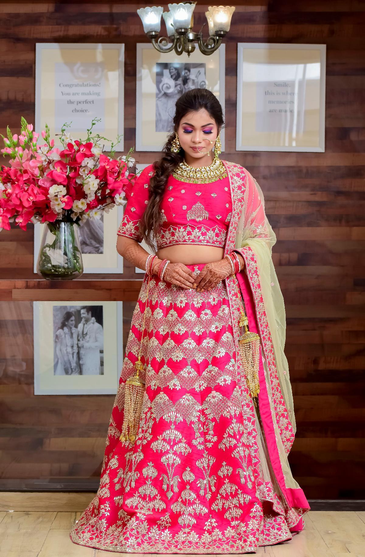 Lehenga Choli : Buy Lehengas, Chaniya & Ghagra Choli Online UK | page 11