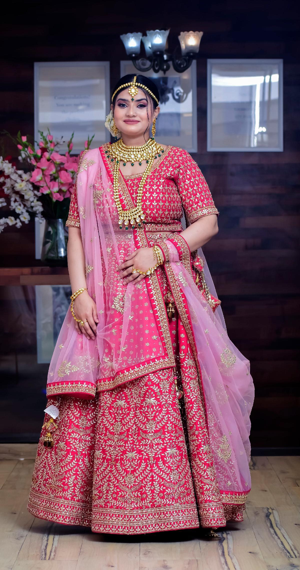 Bride Wore Modern 'Phulkari' Red Lehenga Designed By Manish Malhotra For  Her Wedding Day