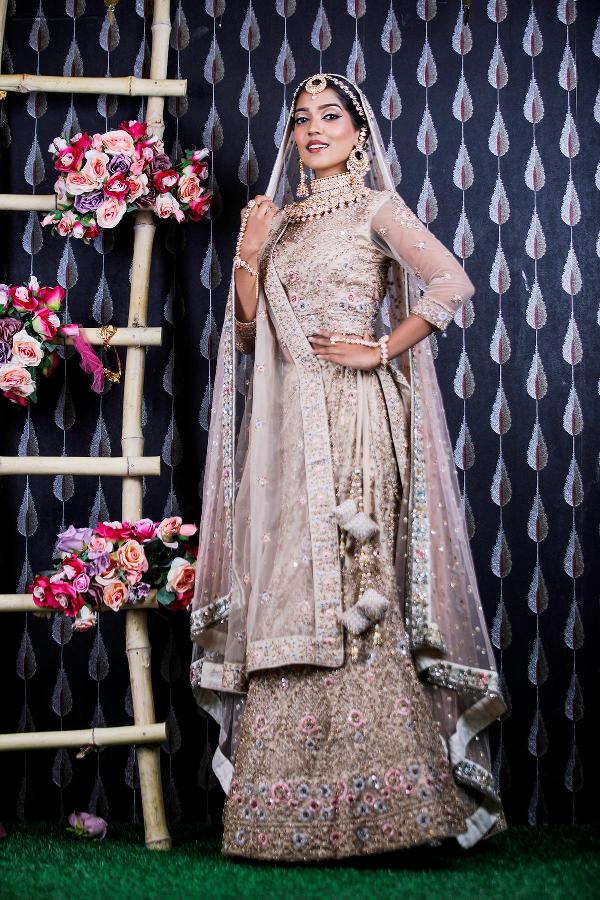 golden belt for lehenga