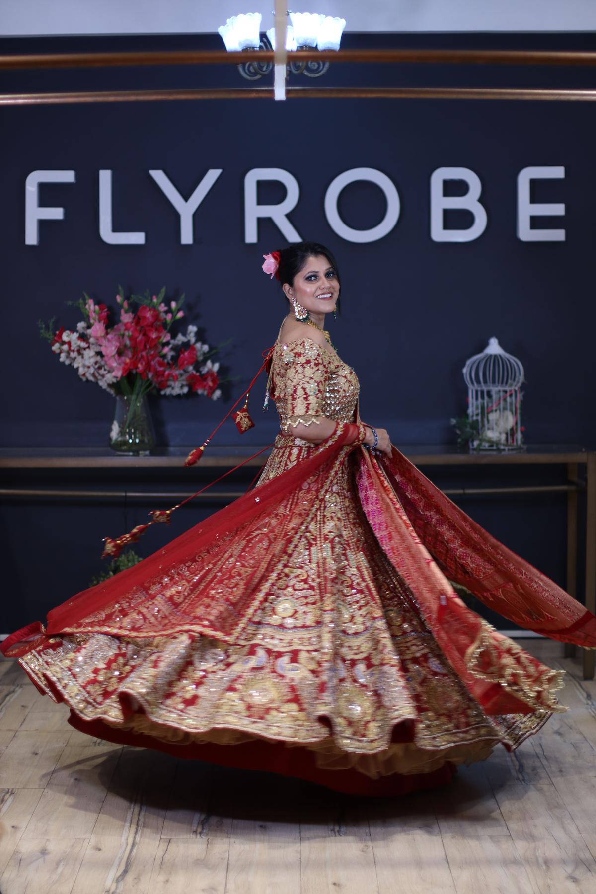 Sell lehenga on flyrobe sale