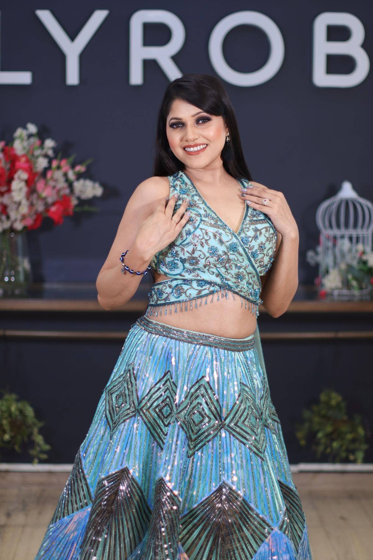 Change Your Fashion Game With These 8 Crop Top Lehengas