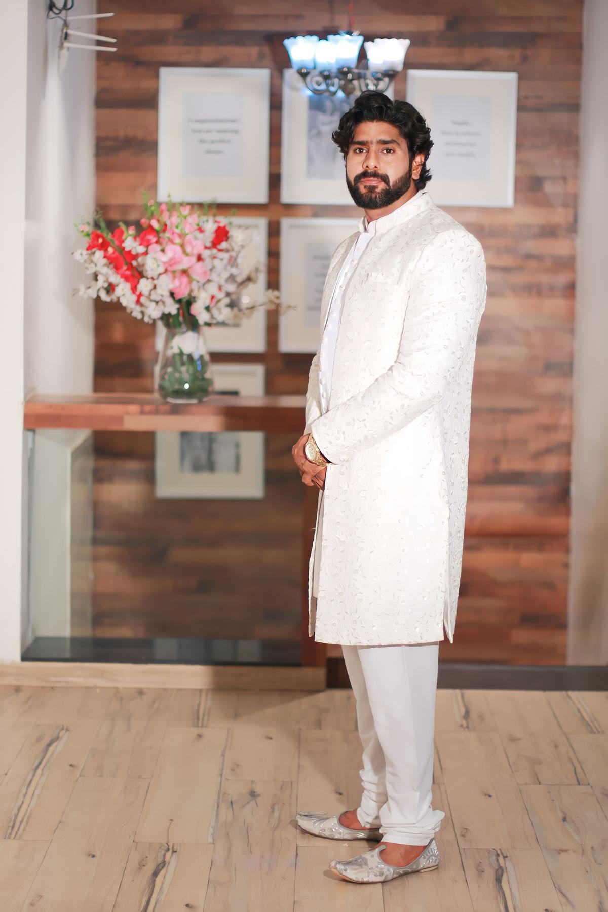 Flyrobe hot sale mens sherwani